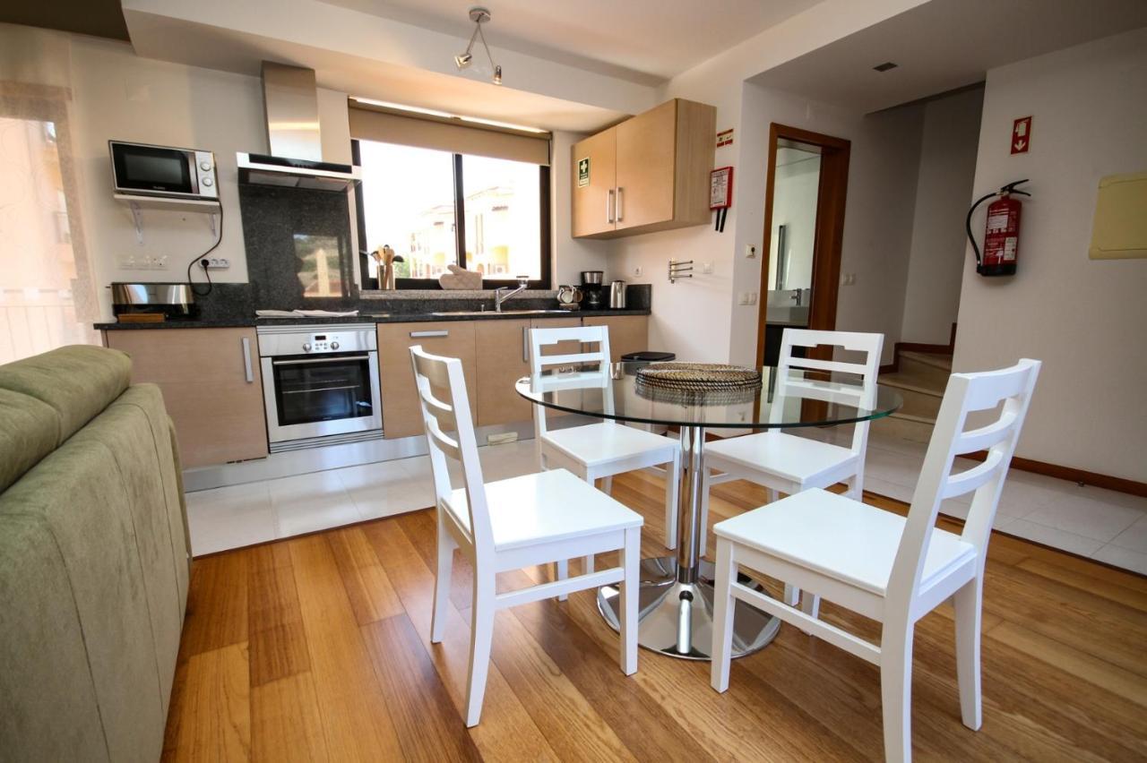 Luxury Apartment - T1 Vue Sur Piscine - Senhora da Luz מראה חיצוני תמונה