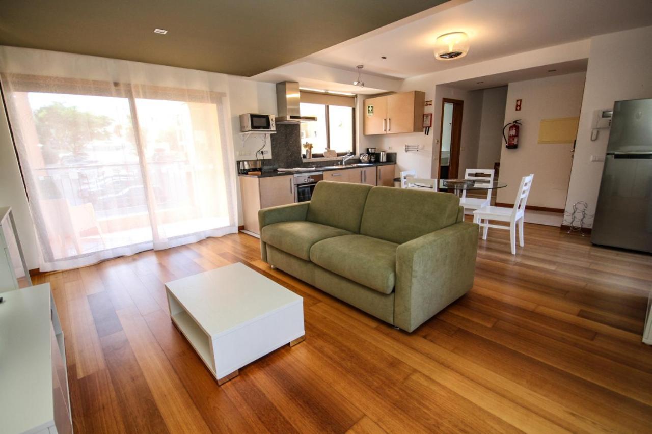 Luxury Apartment - T1 Vue Sur Piscine - Senhora da Luz מראה חיצוני תמונה